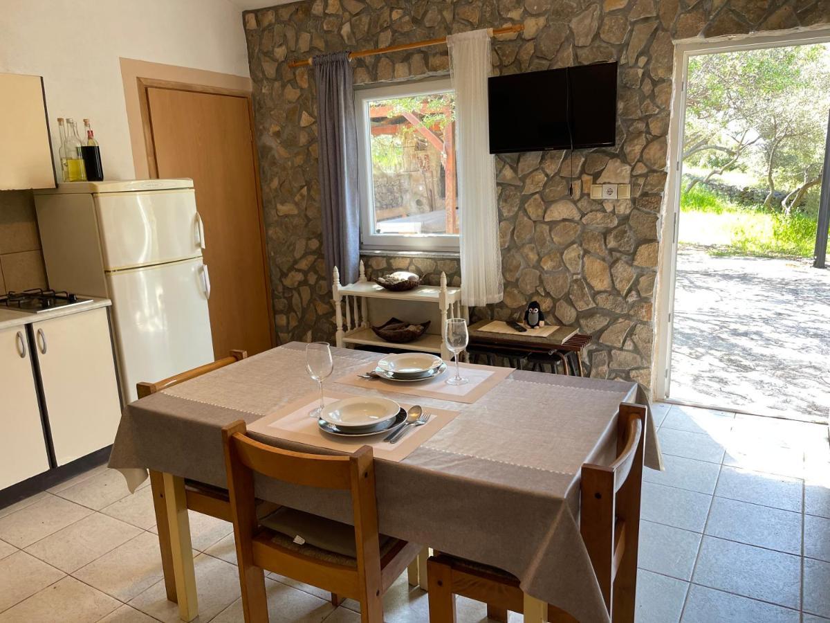 Kuca Za Odmor Ivancica Hébergement de vacances Tisno